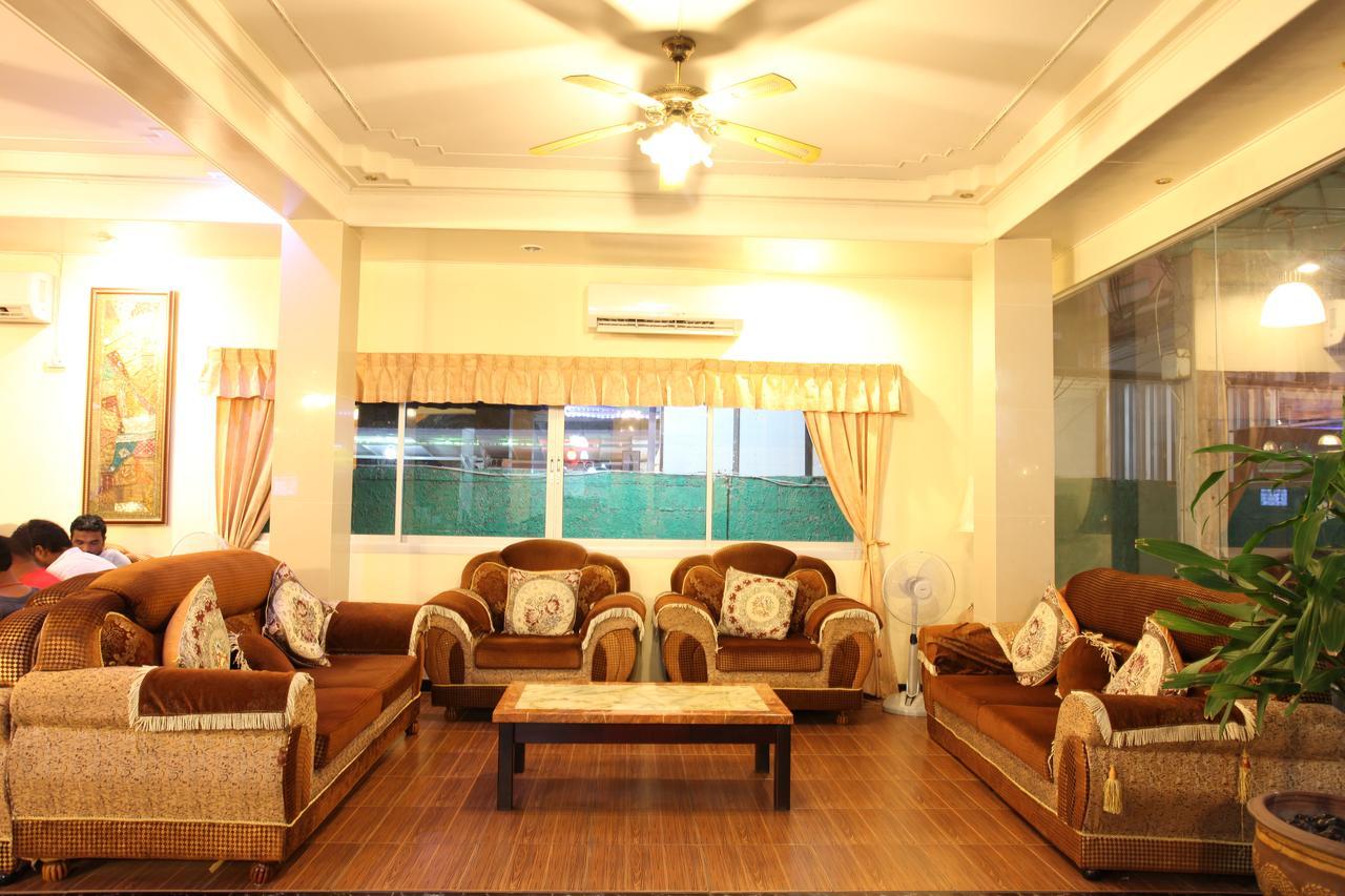 Home Pattaya Hotel Exterior foto